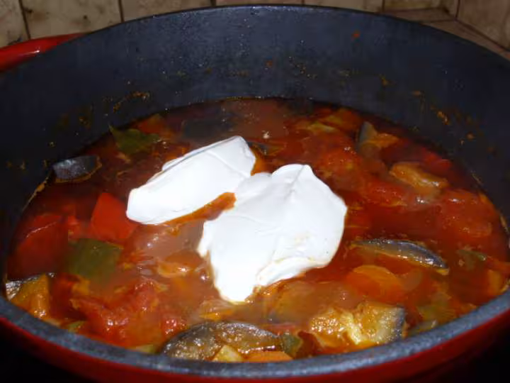Cuisses de poulet aux legumes