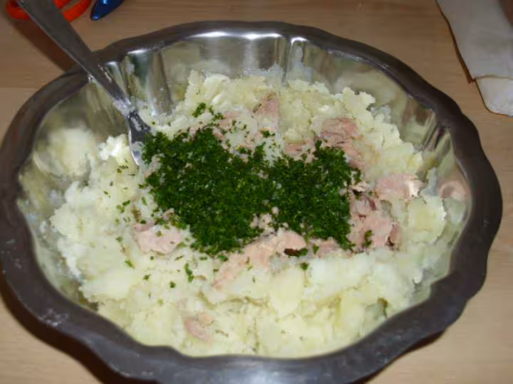 Feuilletes de thon et pommes de terre