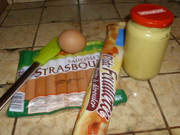 Feuilltees de saucisses moutardees