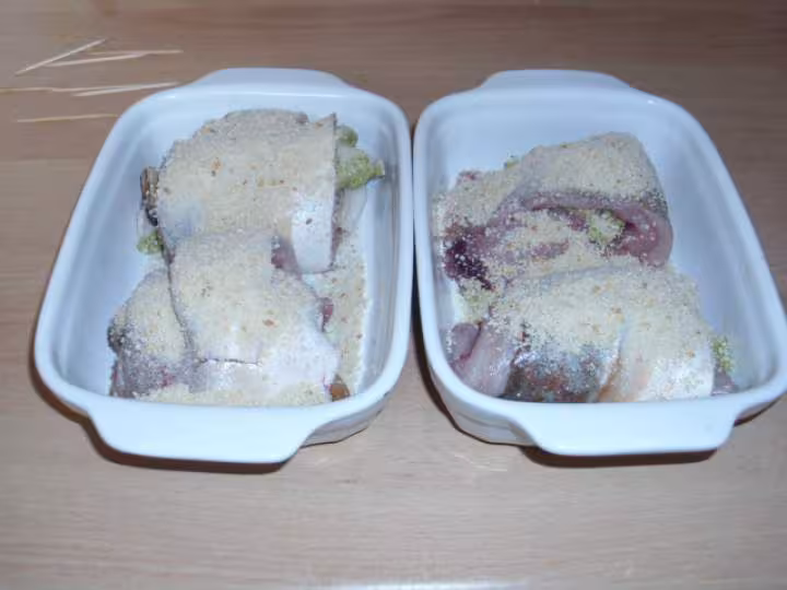 Filets de rougets farcis sur un lit de julienne