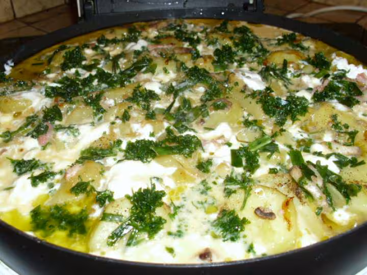 Omelette aux pommes de terre et lardons 11