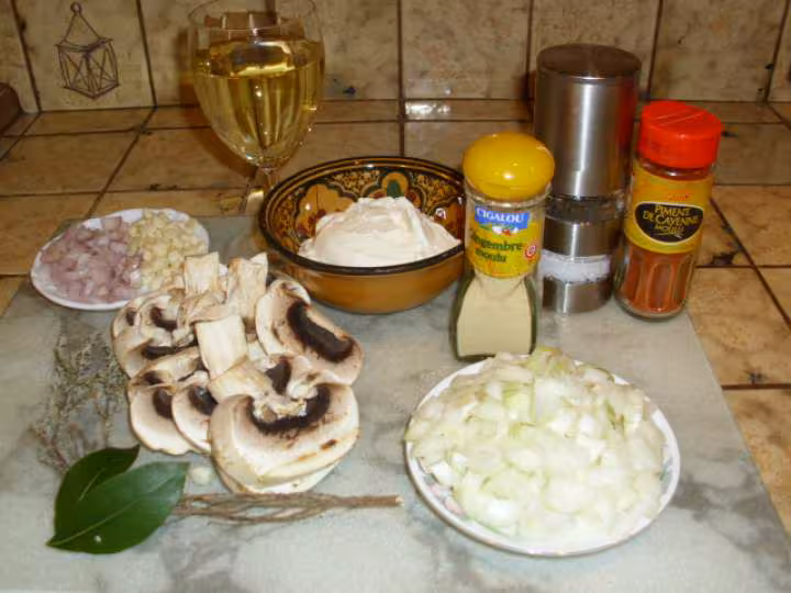 Pintade aux endives et pommes du jardin