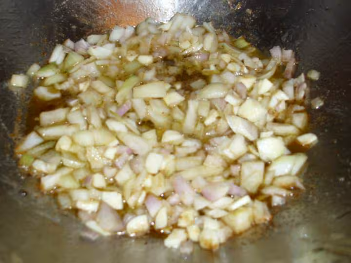 Pintade aux endives et pommes du jardin