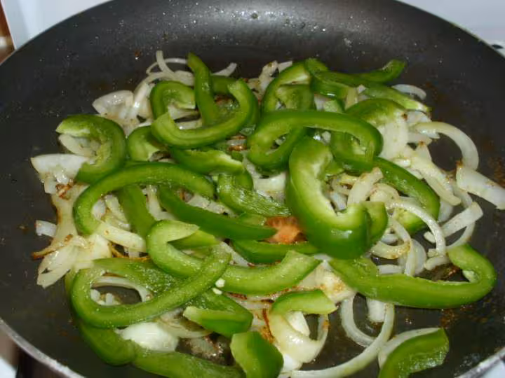 Poelee d anguilles a la creme