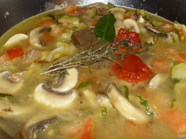 Raviolis sauce tomate