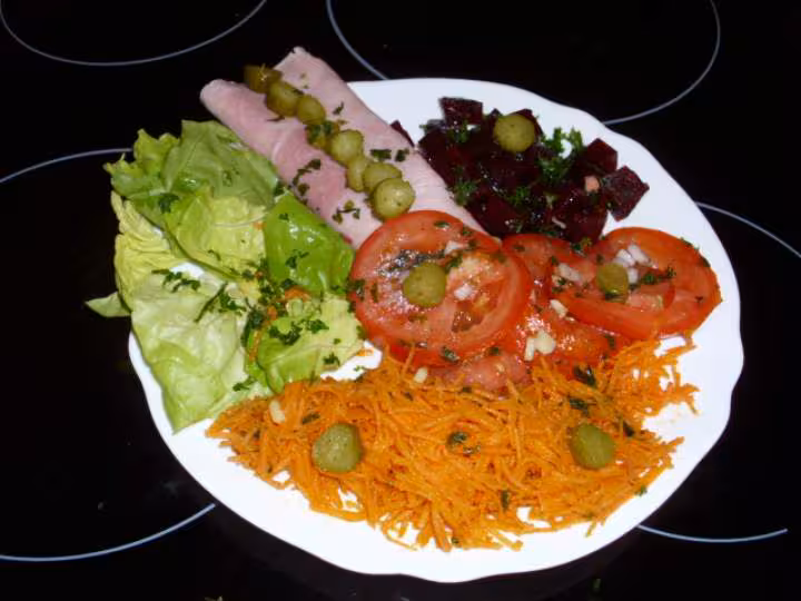 Repas froid crudites jambon