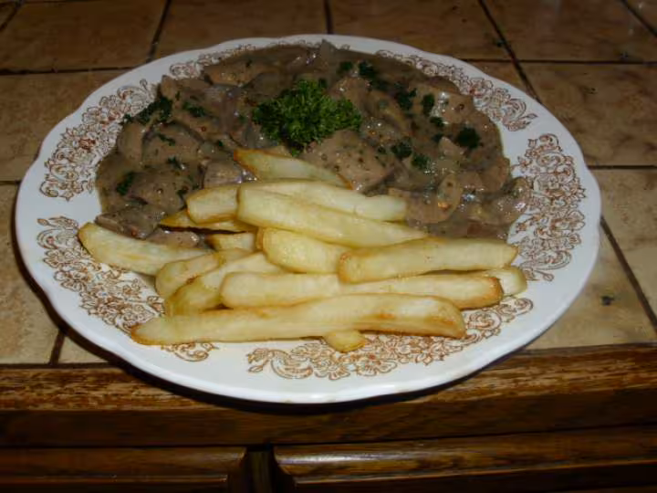 Rognons de porc a la moutarde ancienne