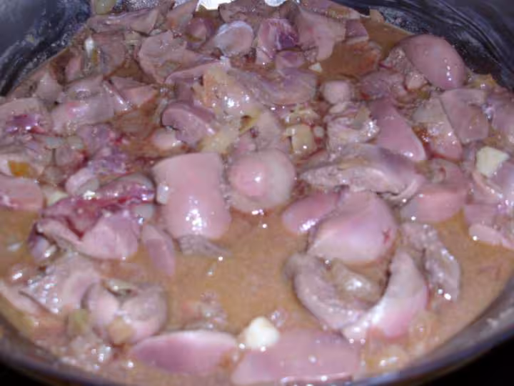 Rognons de porc cuisines au vin rouge 11