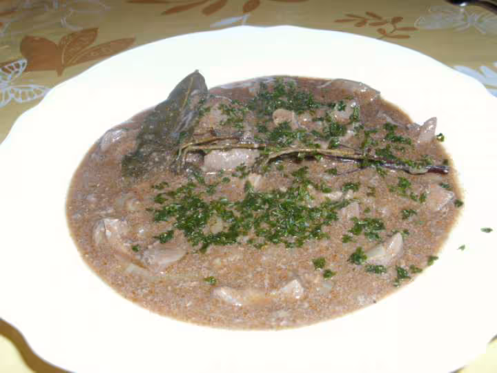 Rognons de porc cuisines au vin rouge 13