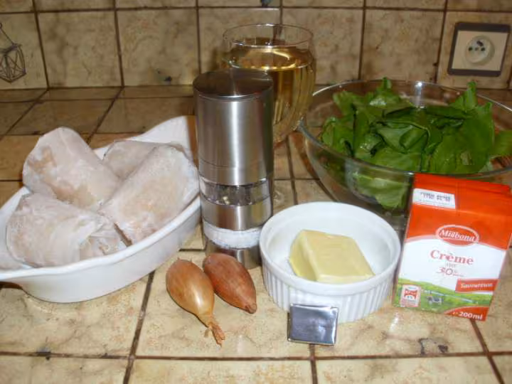 Roules de filets de sole sauce a l oseille