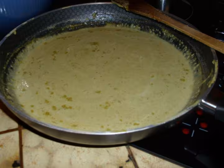 Roules de filets de sole sauce a l oseille