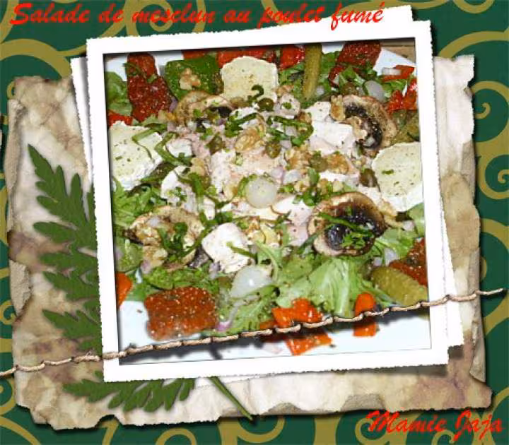 Salade de mesclun au poulet fume