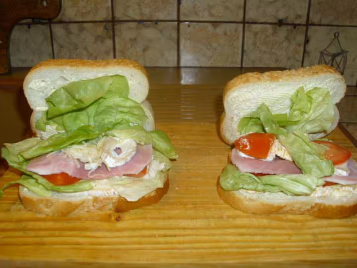 Sandwiches et sa fondue de fromage 2