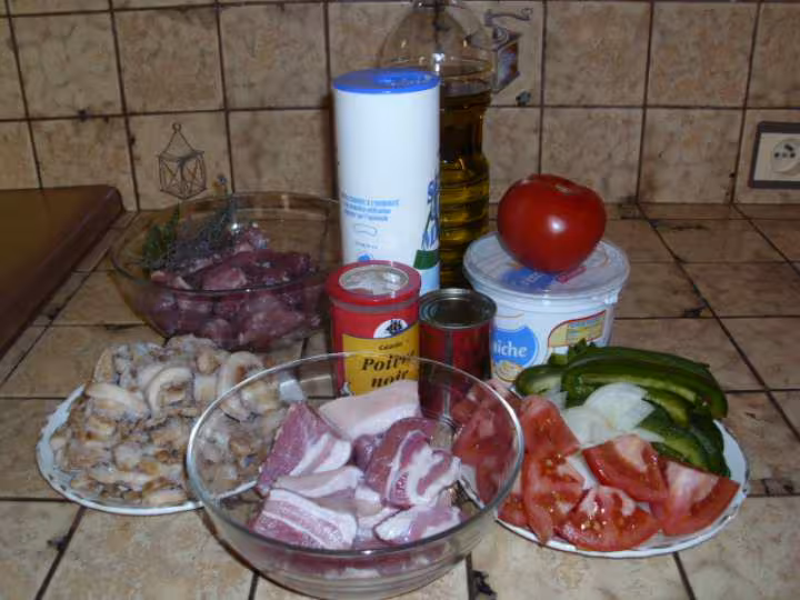 Saute de porc en sauce