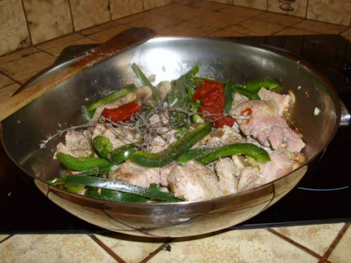 Saute de porc en sauce 6