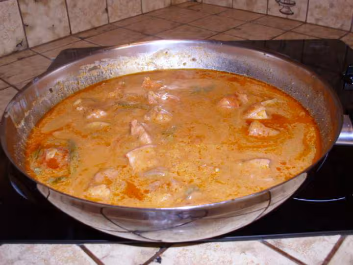 Saute de porc en sauce 9