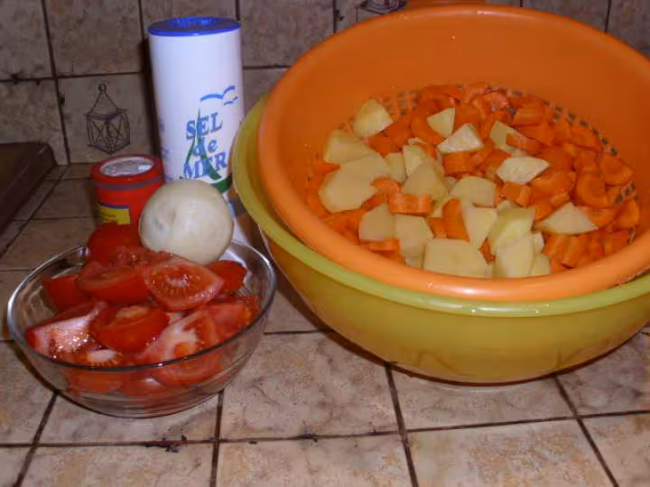 Soupe a la tomate et aux carottes 1