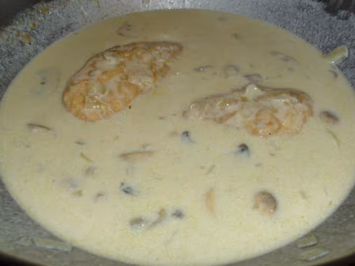 Supreme de poulet aux champignons