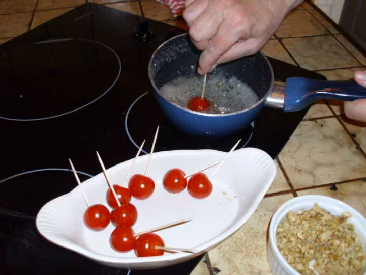 Tomates cerise en pommes d amour