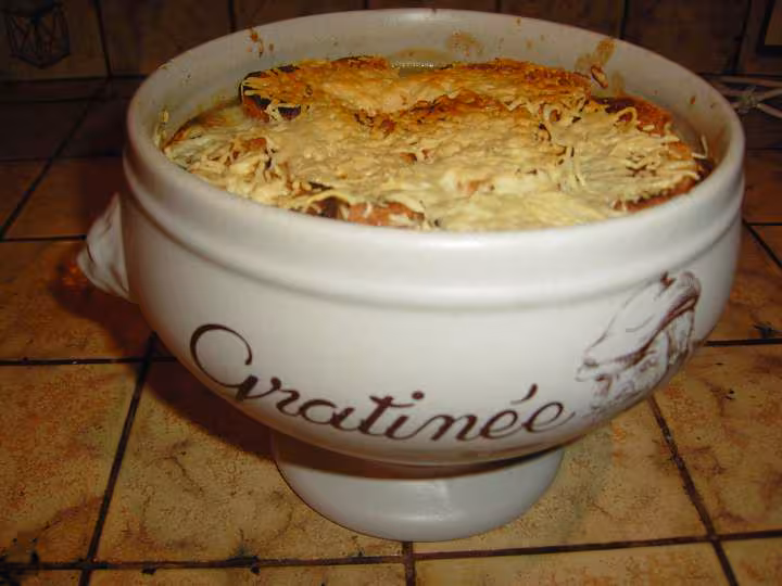 Veloute d oignons gratine 5