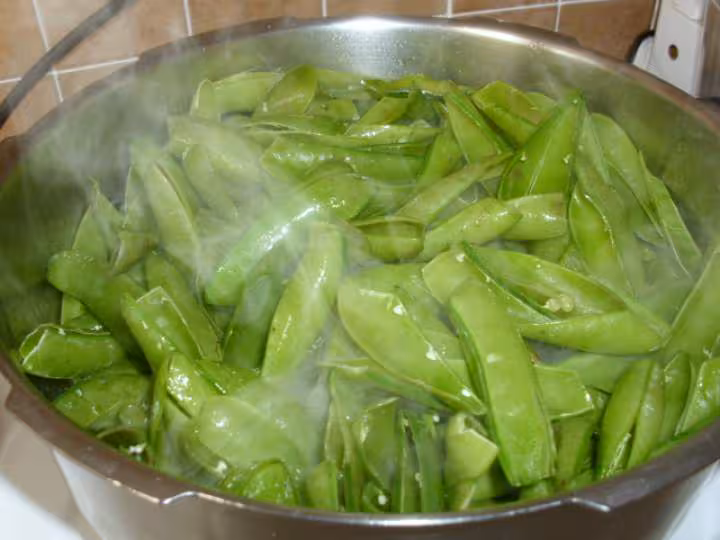 Veloute de cosses de petits pois