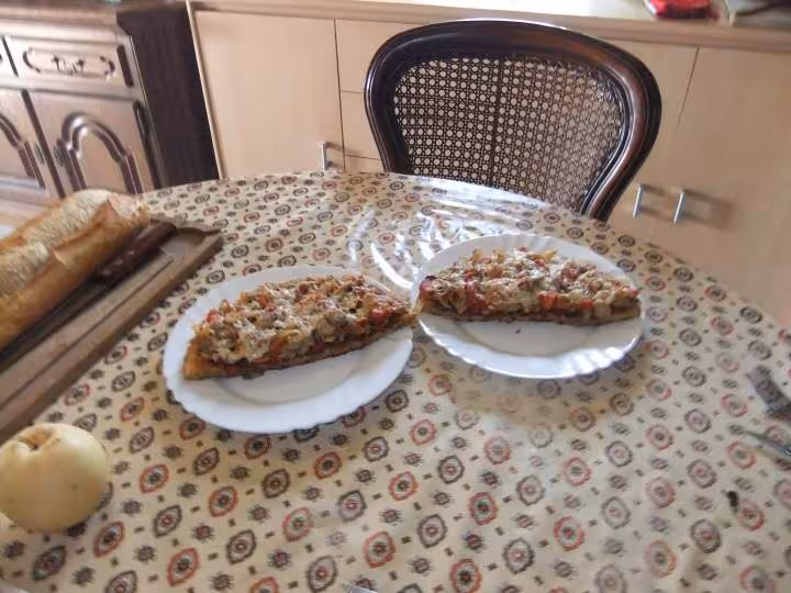 Pizza a la poele a midi 11 mars 2011
