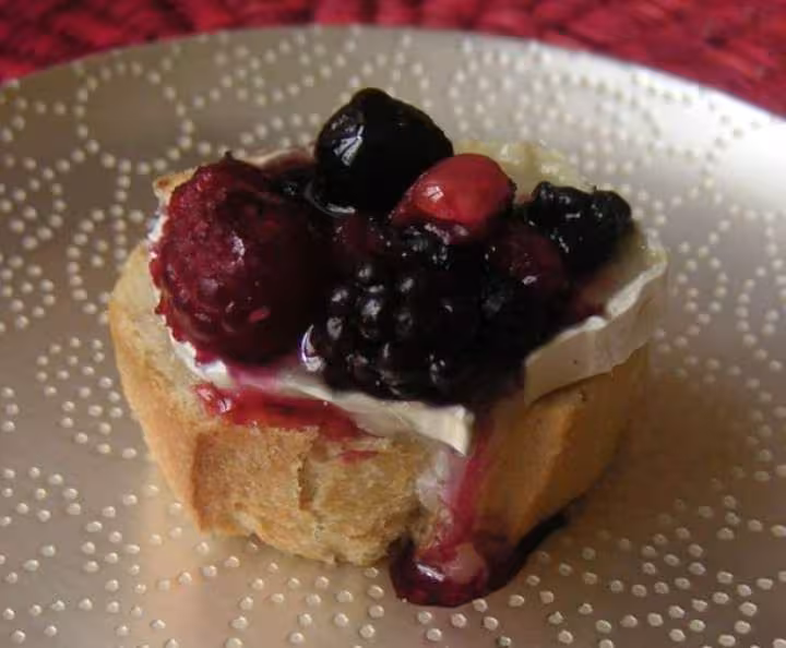 Chevre fruits rouges et miel