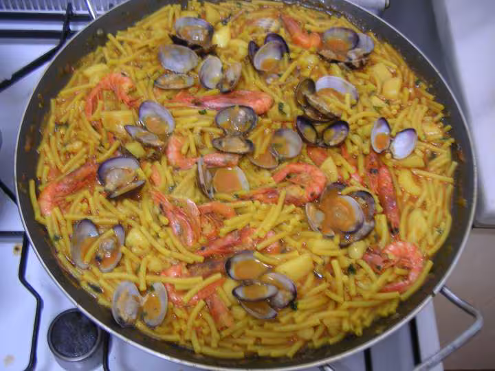 Fideua aux macaroni fideos gordos