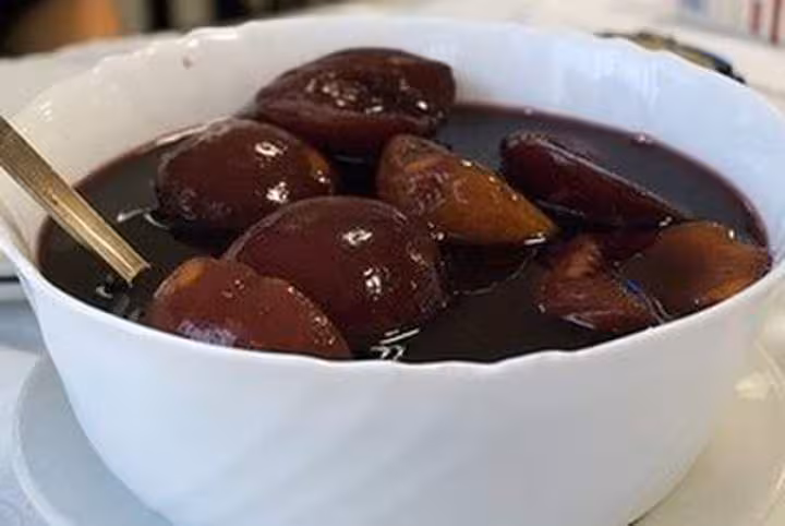 Melocotones al vino rancio