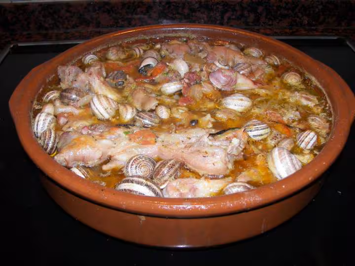 Pieds de porc aux escargots