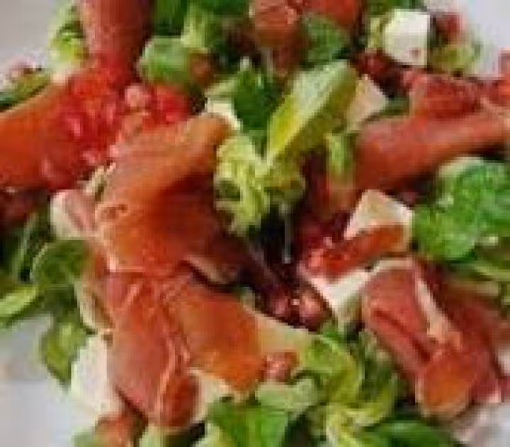 Salade au queso de burgos