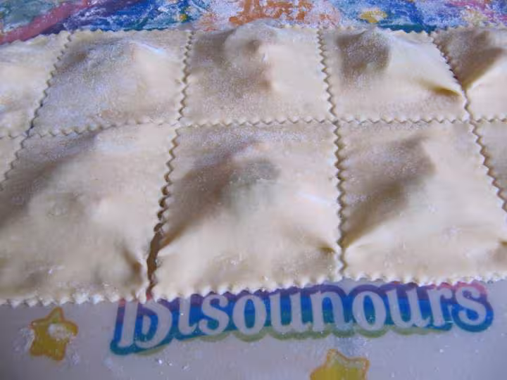 Raviolis crus