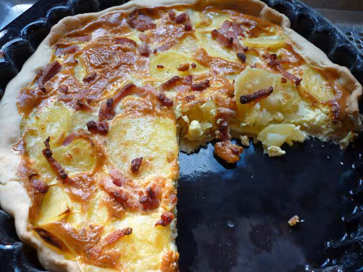 Quiche aux lardons et pommes de terre