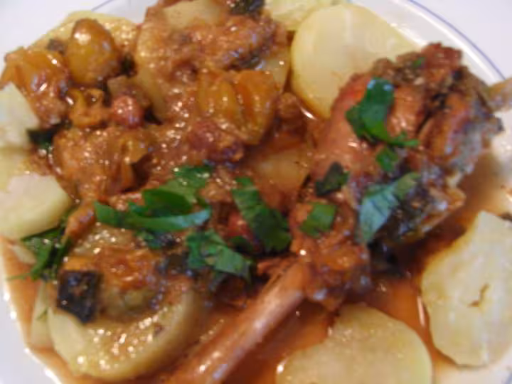 Tajine de poulet aux mirabelles