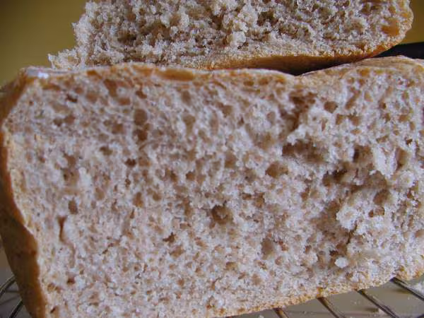 Mie de mon pain de campagne cocotte