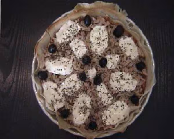 Pizza croustillante au thon