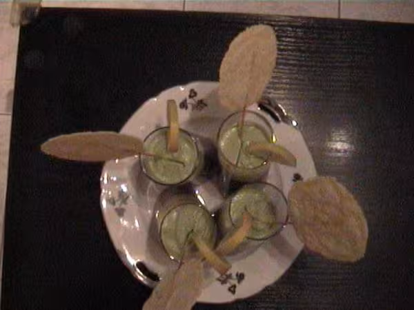 Verrines tomates amp avocats 1