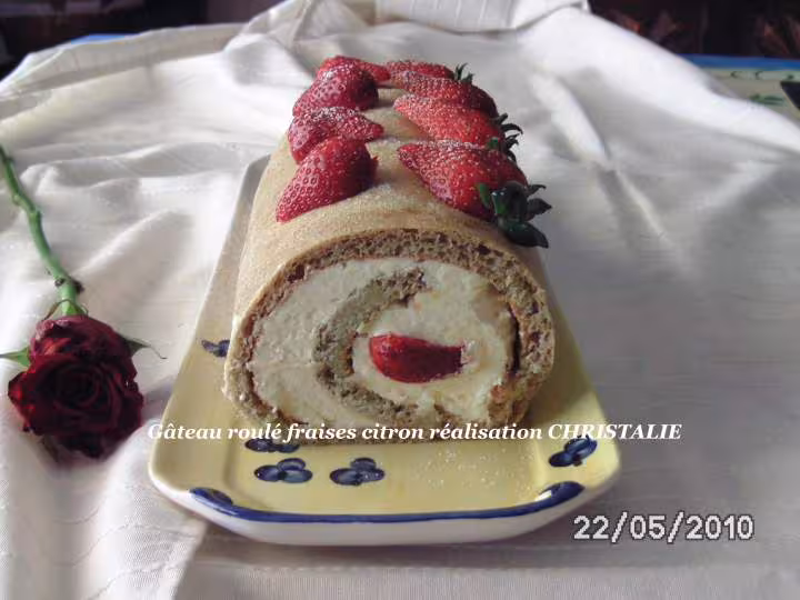 Gateau roule fraises et citron