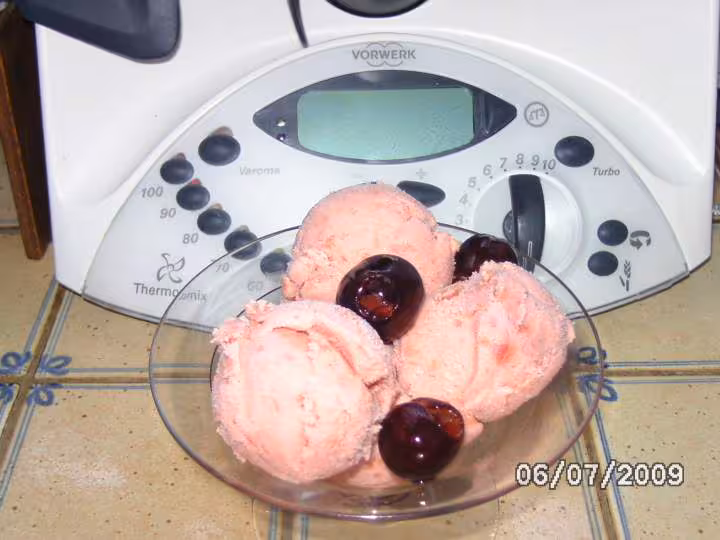 Glace a la cerise