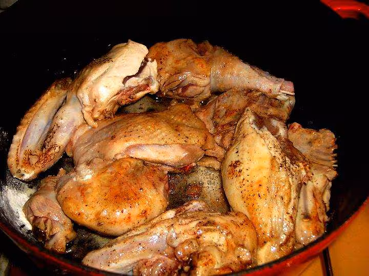 Poulet de bresse au vin jaune