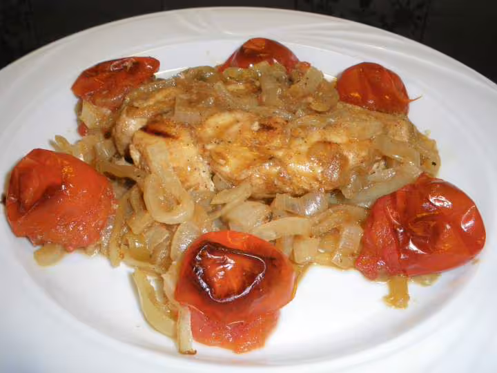 Blancs de poulet aux oignons
