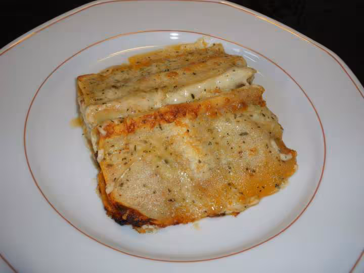 Cannellonis a la bolognaise