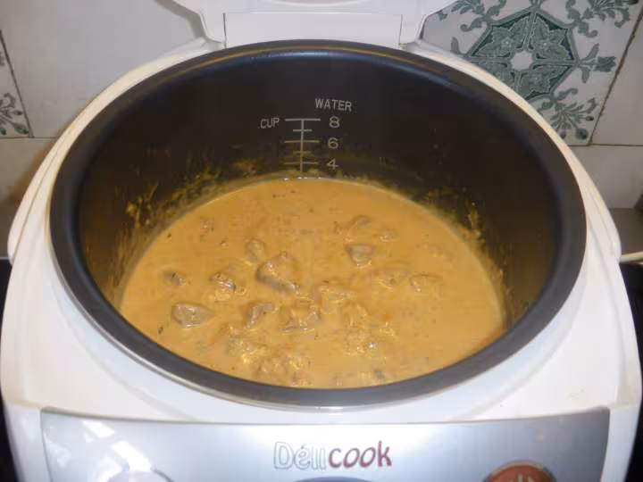 Dinde au curry rouge