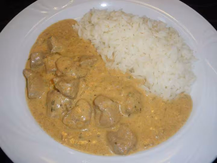 Dinde au curry rouge