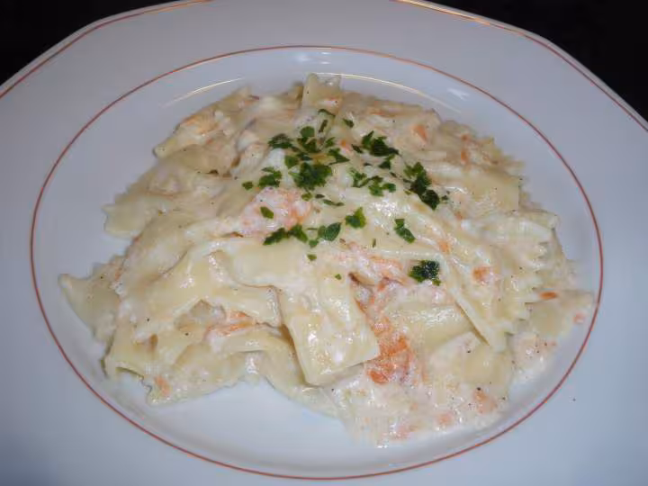 Farfalles au saumon
