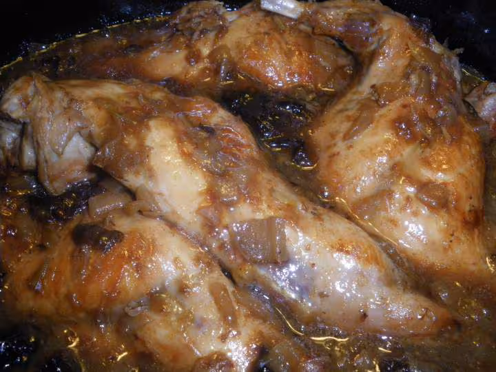 Lapin aux pruneaux a la mijoteuse