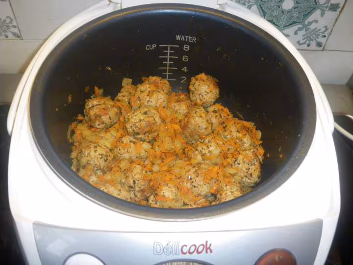 Macaronis aux boulettes