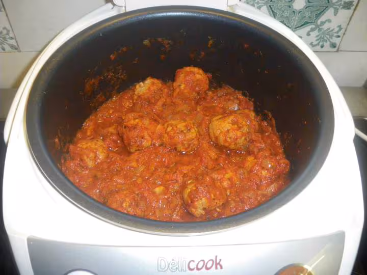 Macaronis aux boulettes