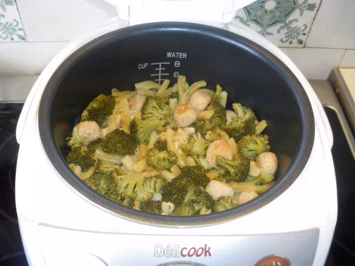 Pates au saumon et brocolis