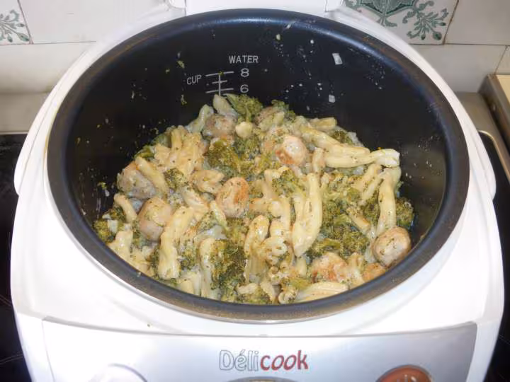 Pates au saumon et brocolis